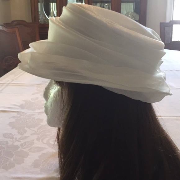 Summer lightweight hat - Picture 2 of 3